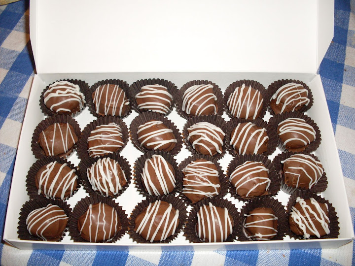 Black & White Truffles Veronica's Cornucopia